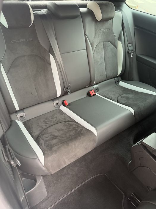 Seat Leon CUPRA SC 2.0TSi 280cv  APENAS 65.400KM