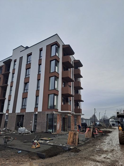 Продам чорнову півторашку в новобудові