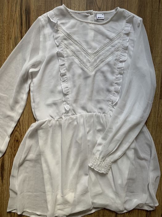 Sukienka biala mgielka L