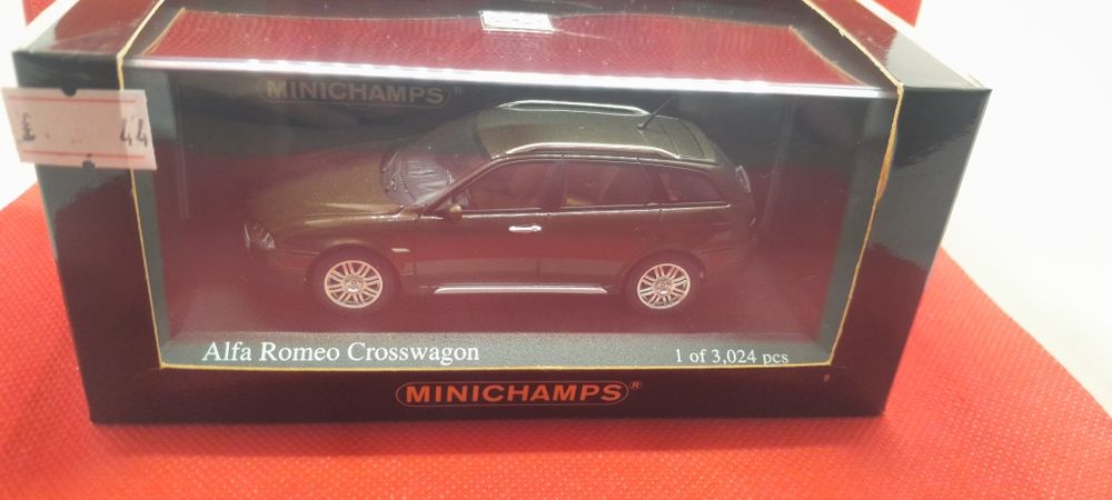 Mais de 80 Miniaturas Minichamps 1/43