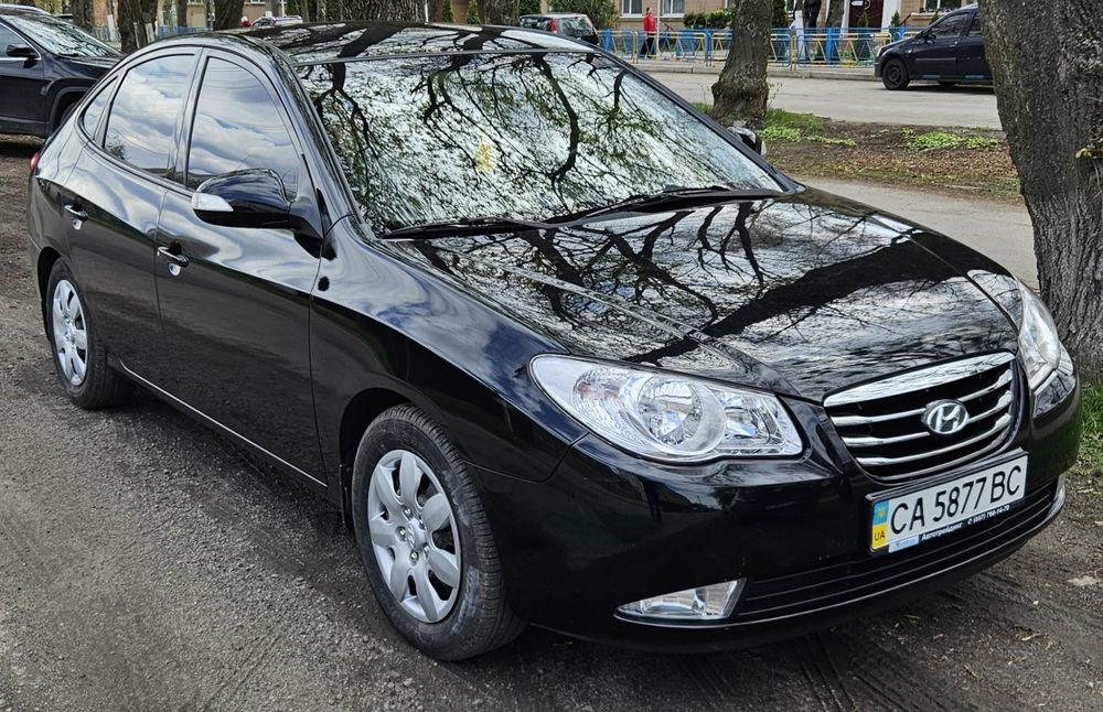 Hyundai Elantra 2011р.,IV покоління, 1,6,  прбіг 90 тис.км. механічна КП