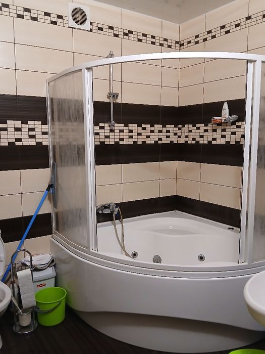 Прибирання клінінг