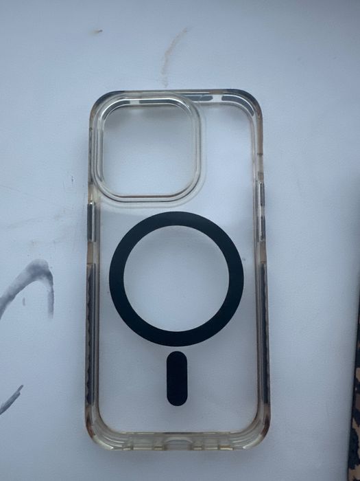 чихли на iPhone 14 про