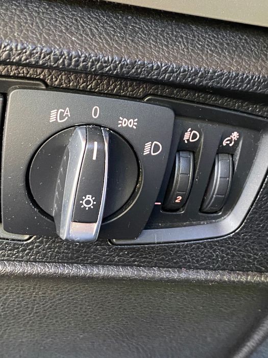 BMW 116d Lci impecável
