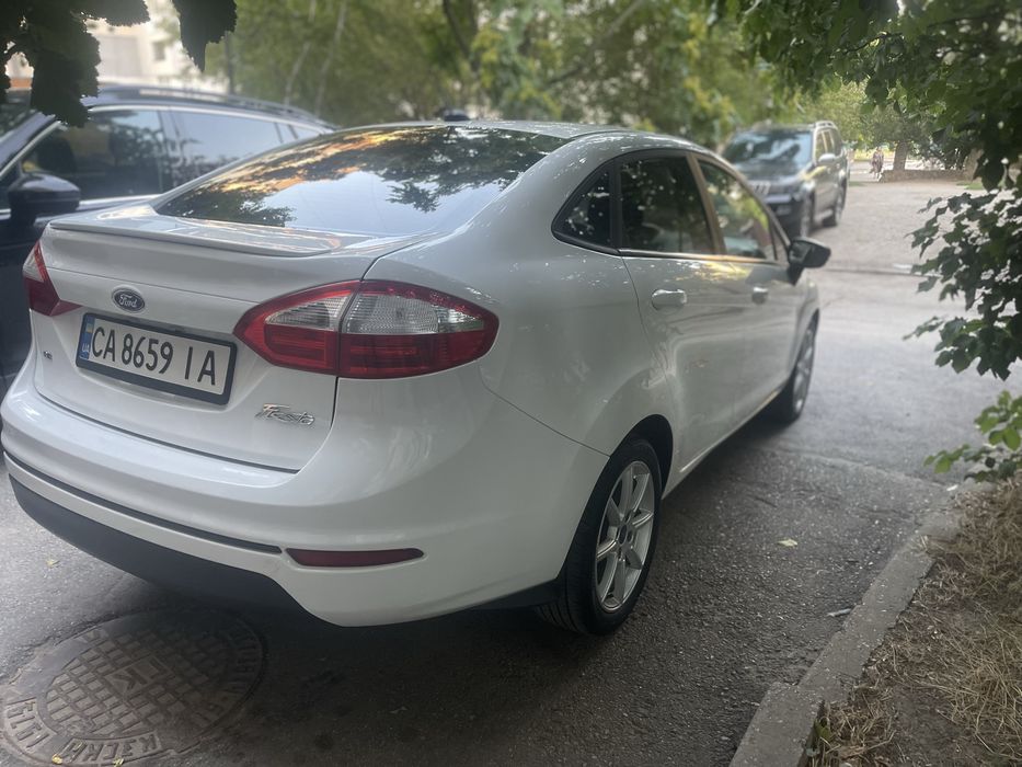 Ford Fiesta SE 1.6 automat