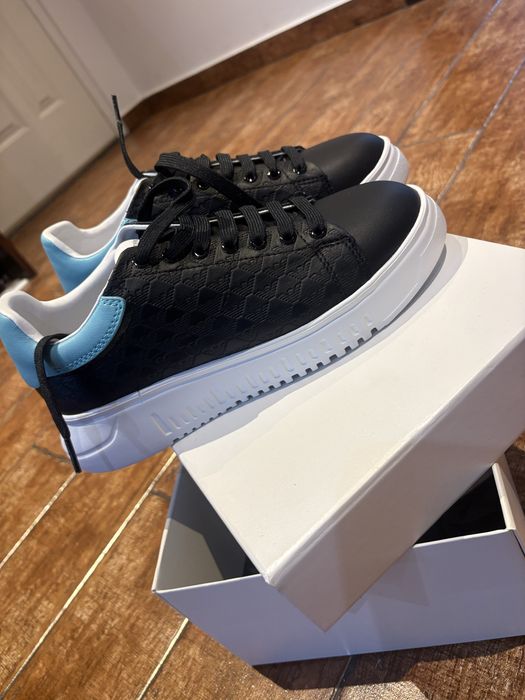 Buty damskie armani