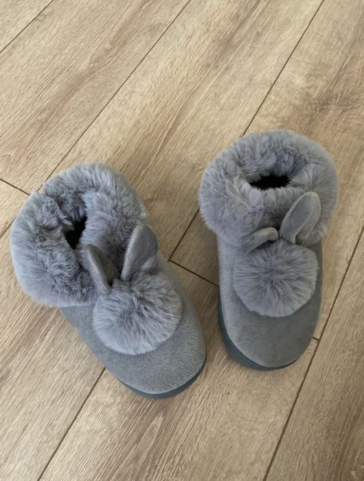 Теплі зручні тапочки