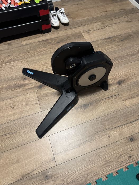 Trenazer TACX flux 2 smart