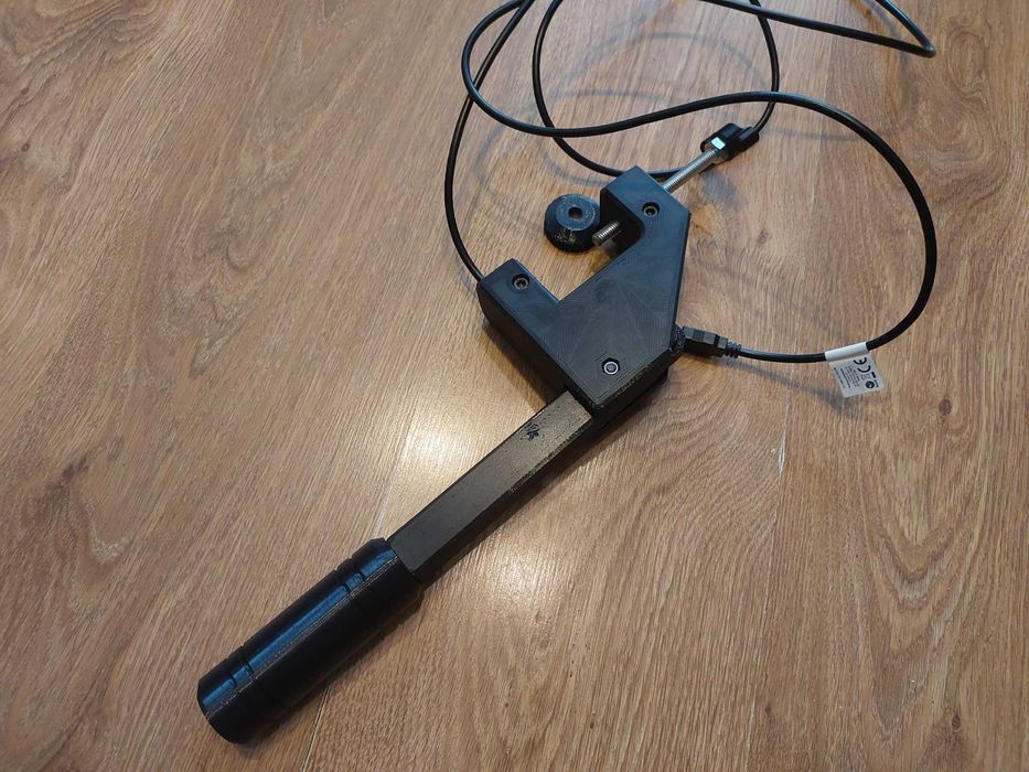Thrustmaster t300rs z pedalami t3pm i shifter th8s