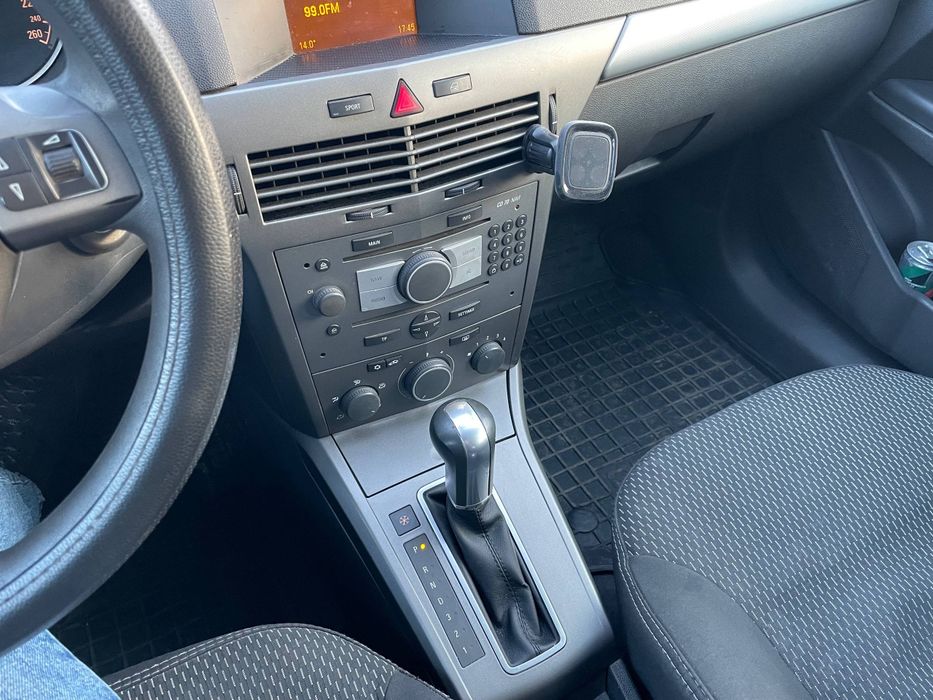 Opel astra H акпп 1.8