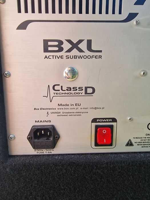 Subwoofer aktywny 18" Estradowy BOX Electronics BXL18-D 700W Neodym