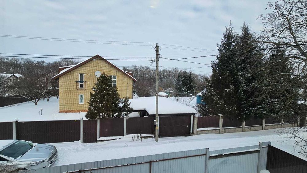 Продам сучасний будинок біля Києва в 10хв від метро Бориспільська. Газ