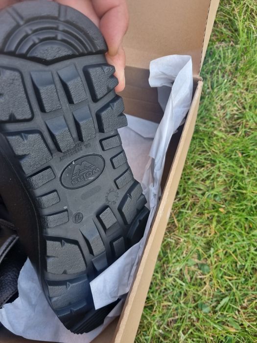 Buty zimowe nowe MON rozm 27