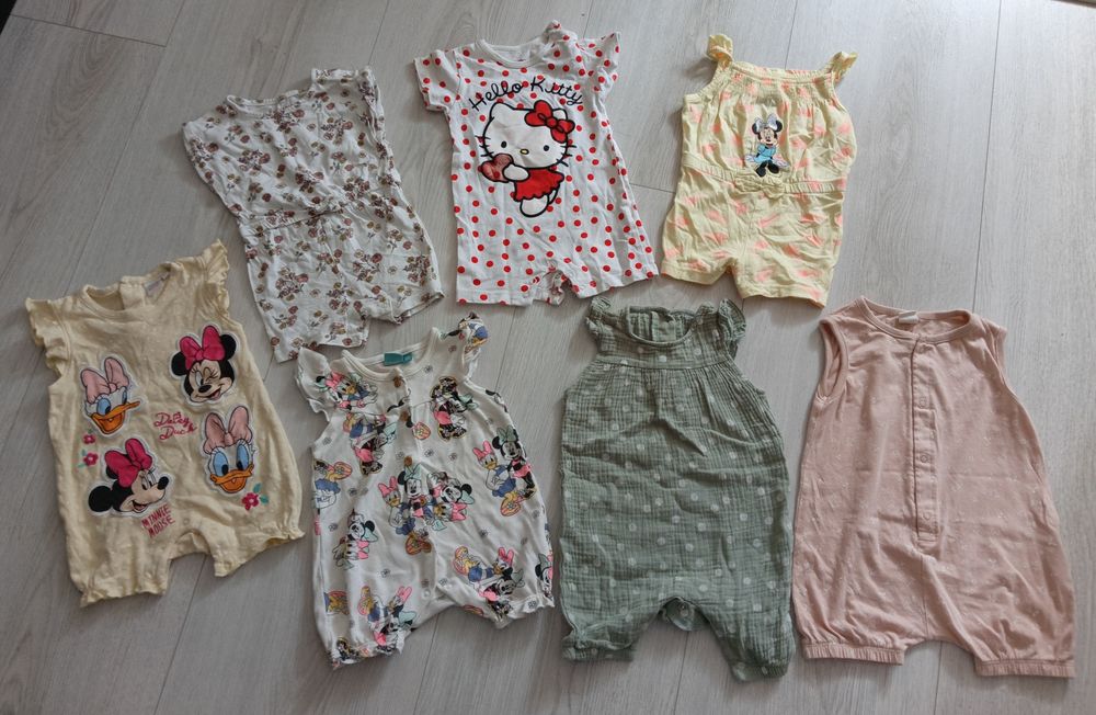 Rampersy r. 68-74 H&M, Primark, Disney