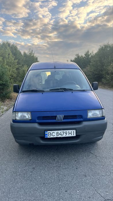 Продам свій автомобіль