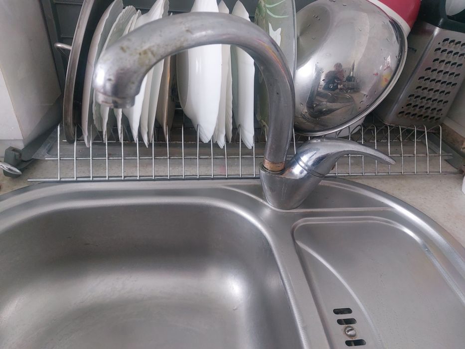 Мийка, мойка, раковина, умивальник, кран, змішувач