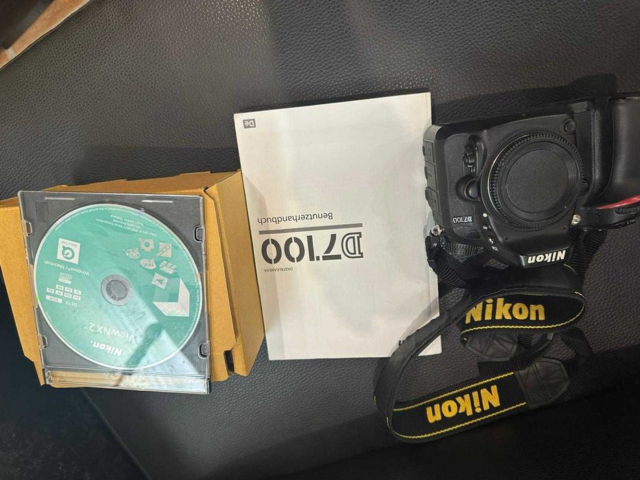 Nikon D7100 24M (apenas corpo