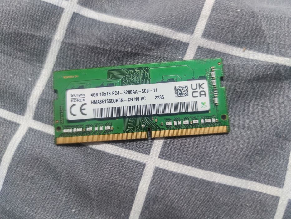 DDR4 4Gb оперативна пам'ять для ноутбука