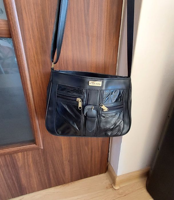 Torebka  nowa  na  ramie