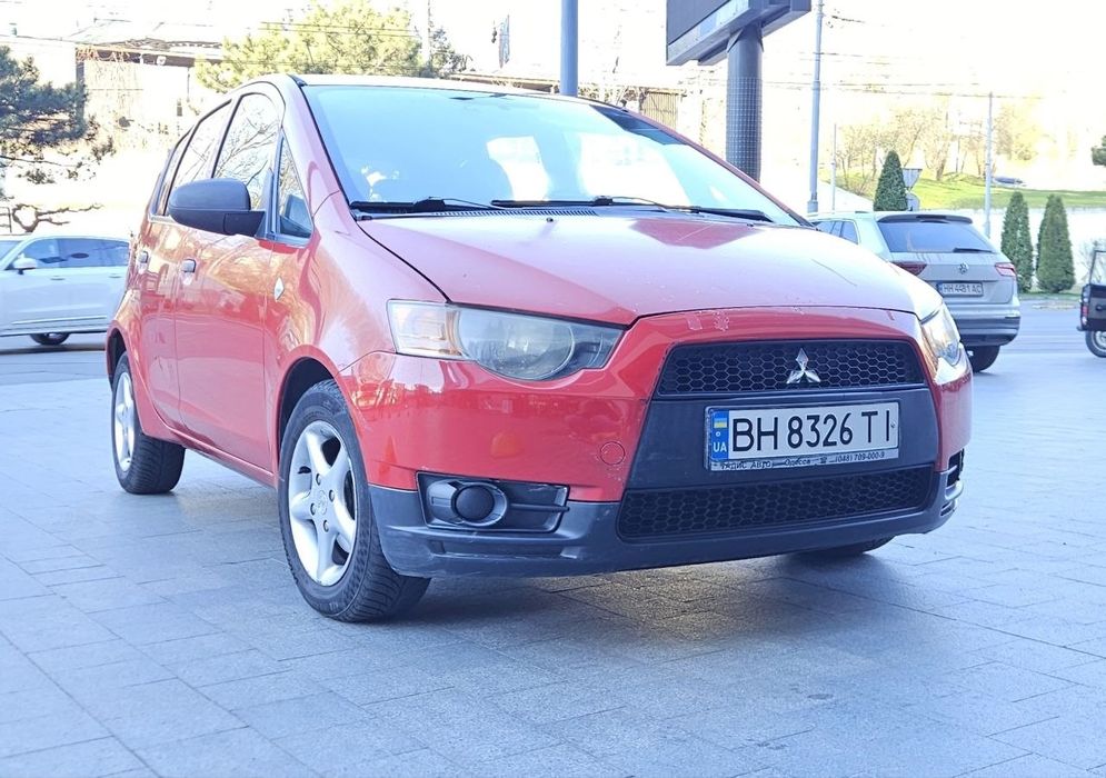 Продам "Mitsubishi " Кольт 2008г