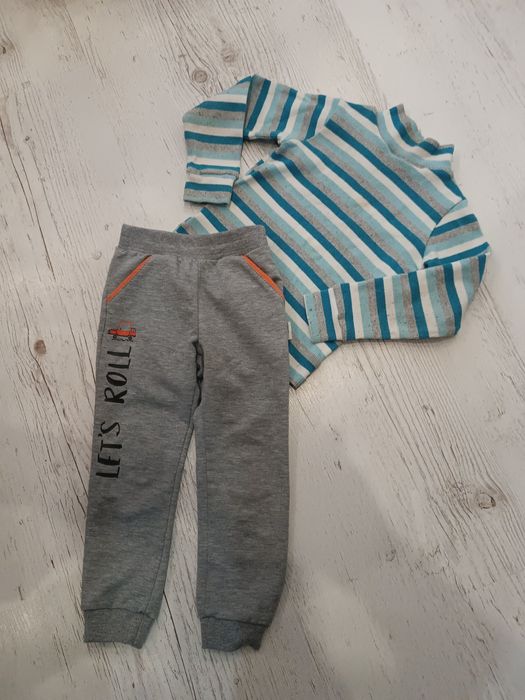 Спортивні штани та гольфик