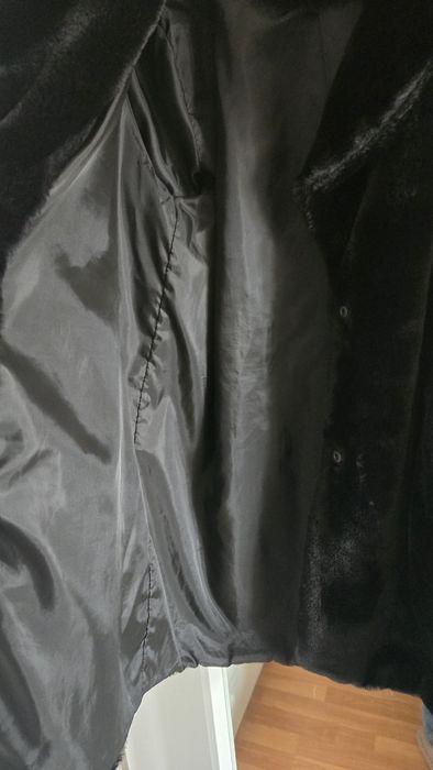 Casaco preto pêlo