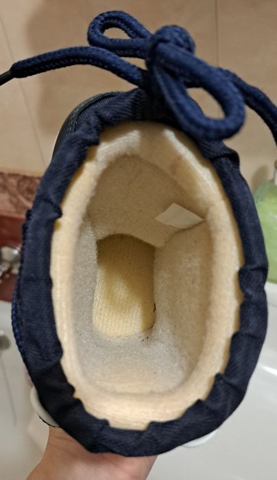 Снігоходи,сапоги Chicco.Стан відмінний!