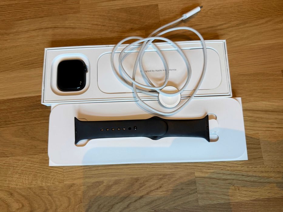 Apple Watch Series 10 GPS 42mm Jet Black