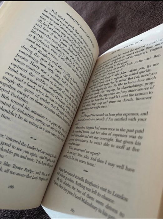 My Manhater Then Snored, Jeffrey Archer