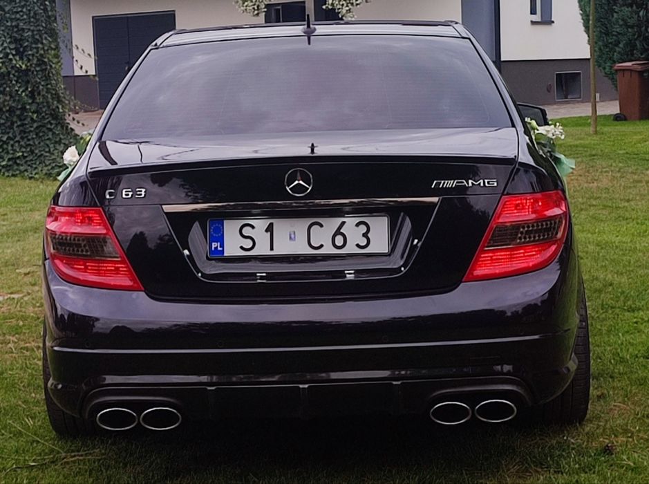 Samochód do ślubu, spełniaj marzenia Mercedes C63AMG