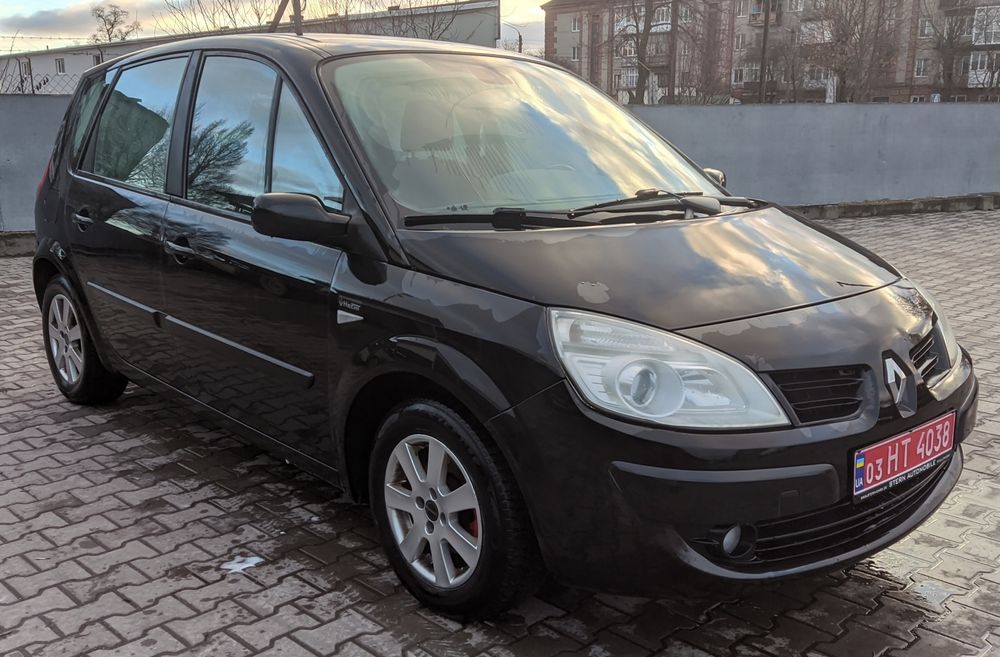 Рено Сценік 1.6  2008