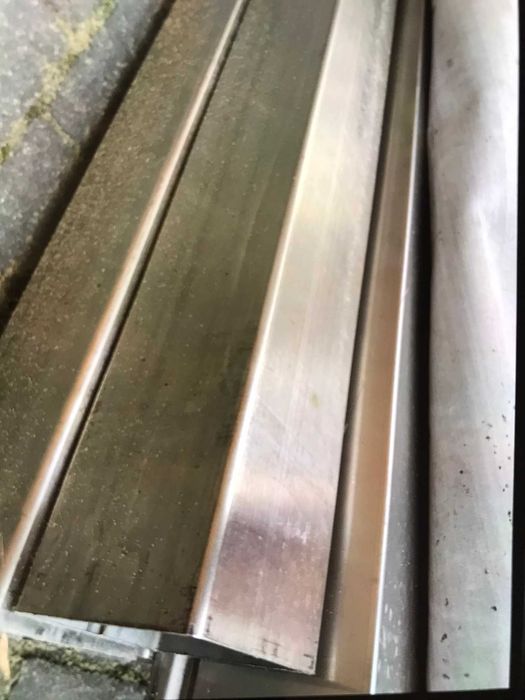 Profil nierdzewny 80x80x3 mm - 600cm