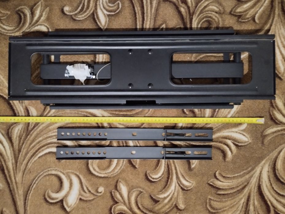 Кронштейн для крепления телевизора