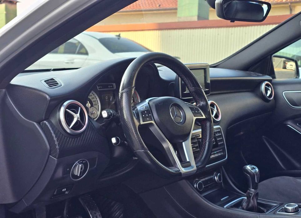 Mercedes-Benz A180 W176 AMG 1.5Dci 110Cv