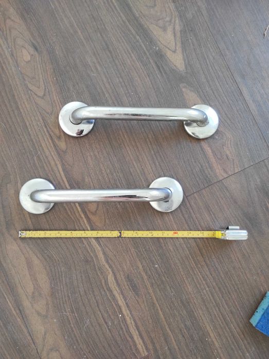 2 Barras de apoio de parede