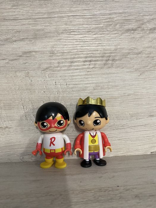 Figurki z serii Ryan's World