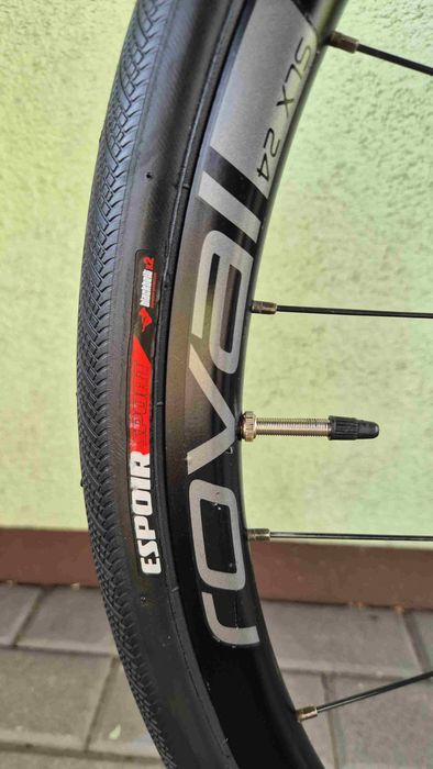 SPECIALIZED roubaix DISC ultegra 11s CARBON  r56 future shock road+