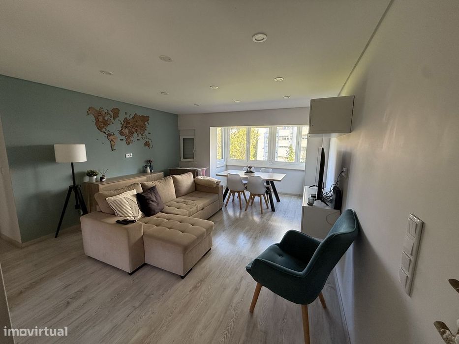 Apartamento T3 renovado Olivais