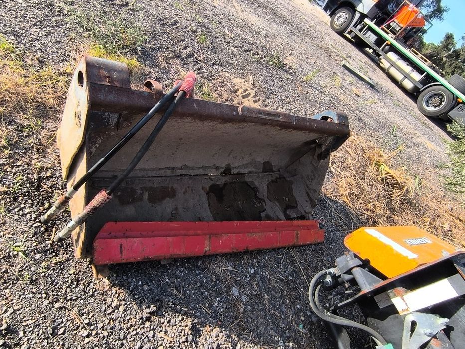 Retroescavadora Kubota r 4 2 0 alpha 2 0 0 8