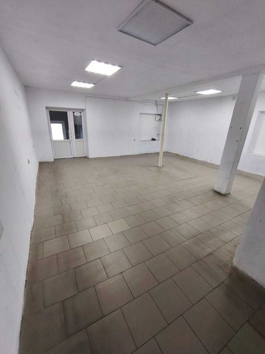 Продам комерційну нерухомість з орендарями або під Ваш бізнес у центрі