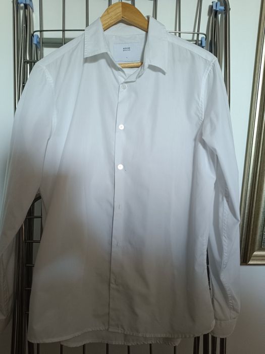 Biała koszula męska