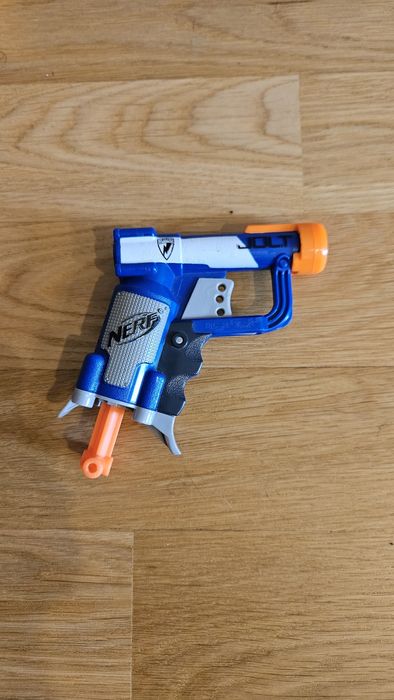 Nerf zestaw karabiny pistolet kamizelki