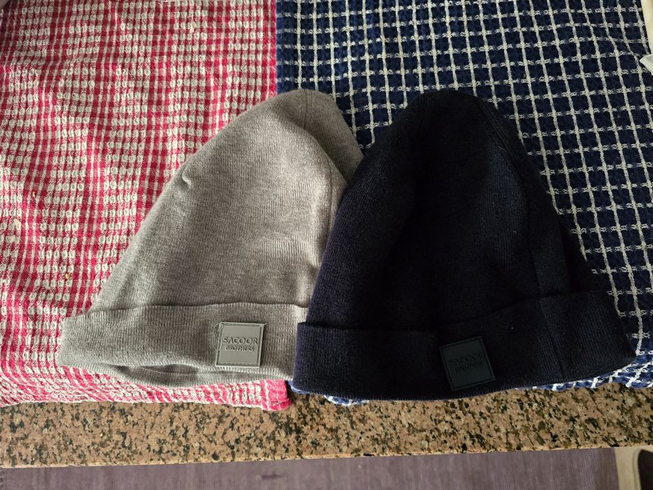 Gorro sacoor como novos