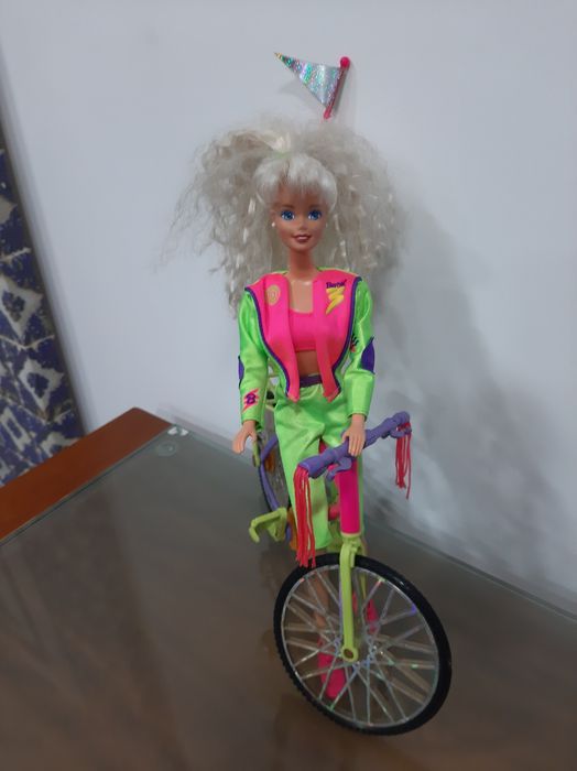 Bicicleta barbie c,barbie