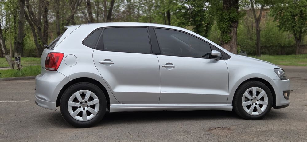 Volkswagen Polo 2012 год