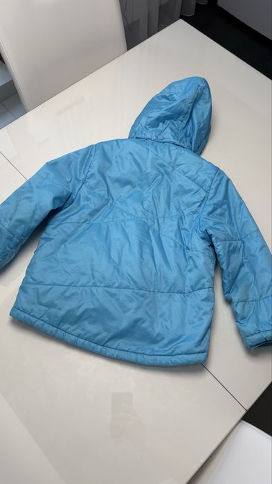 Куртка ADIDAS весна-осінь розмір 110.