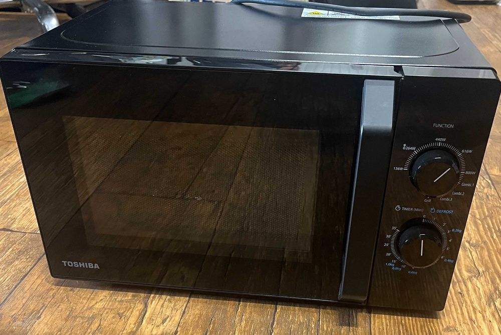 Kuchenka mikrofalowa Toshiba MWP-MM20P