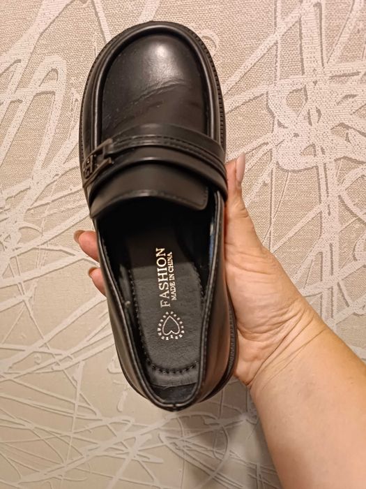 Туфлі для дівчинки