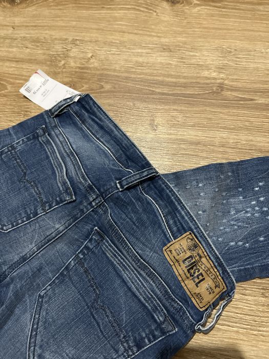 Spodnie Diesel 24/32 nowe z metką ciemne jeansy