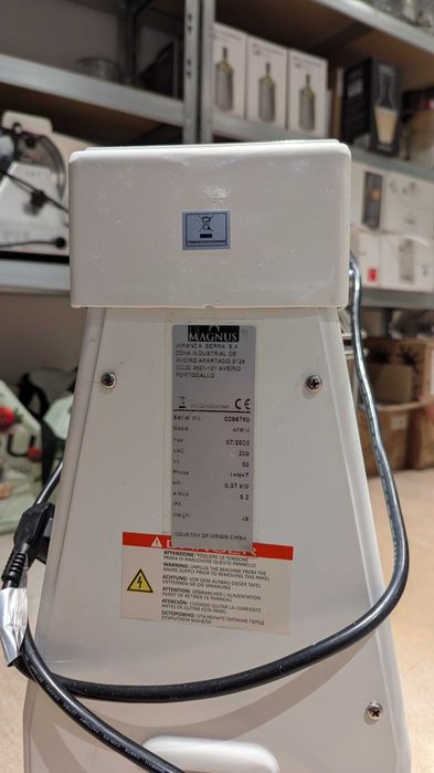 Amassadeira Espiral Felino 8 kg | Como Nova | €900
